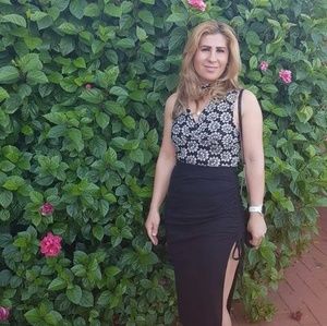 Meet your Posher, Monica